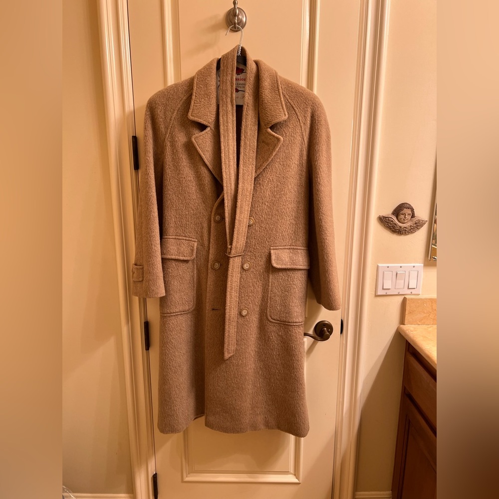 Women’s Alpaca Coat size 40